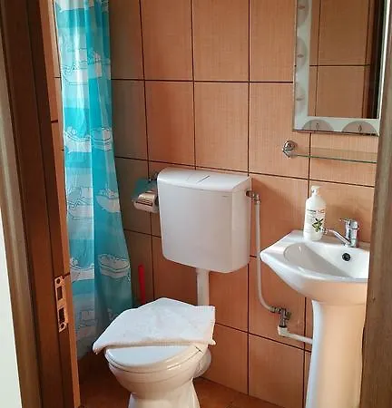 Konukevi Orient 2 3*